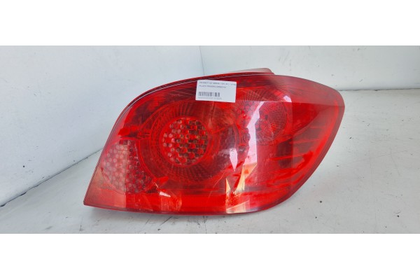 Recambio de piloto trasero derecho para peugeot 307 break / sw (s1) 1.6 hdi referencia OEM IAM   