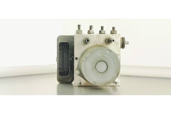 Recambio de abs para seat ibiza iv berlina 1.4 tdi 90 fap referencia OEM IAM 6C0614517K  