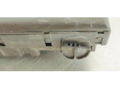 Recambio de caja reles / fusibles para volvo xc90 2.4 d5 163 4x4 referencia OEM IAM 12217799  