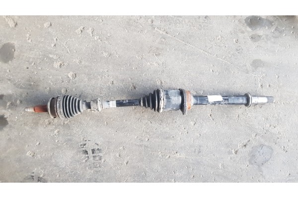 Recambio de transmision delantera derecha para toyota avensis (t27) 2.2d-cat 150 fap referencia OEM IAM   