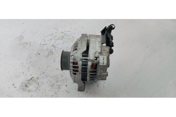 Recambio de alternador para honda civic berlina 5 (eu7/8) 1.6i 110 [vtec] referencia OEM IAM   