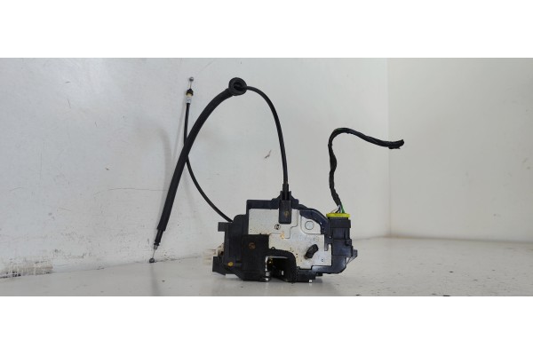 Recambio de cerradura puerta trasera izquierda para kia cee´d sporty wagon ex referencia OEM IAM   