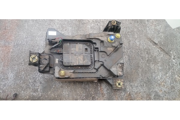 Recambio de deposito adblue para citroen c4 grand picasso 2.0hdi 150 fap referencia OEM IAM   