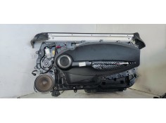 ELEVALUNAS DELANTERO DERECHO 8820012 