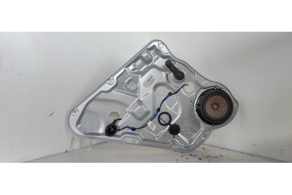 Recambio de elevalunas trasero izquierdo para kia cee´d sporty wagon ex referencia OEM IAM 834701H030  