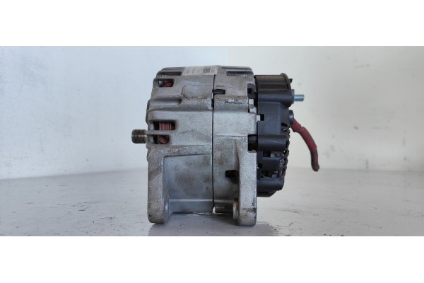 Recambio de alternador para renault megane ii berlina 5p 1.5 dci diesel referencia OEM IAM   