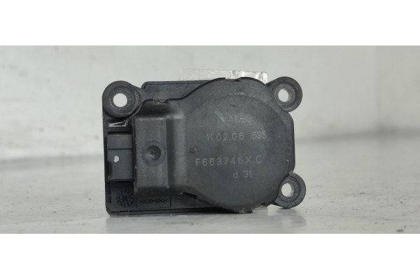 Recambio de motor apertura trampillas climatizador para peugeot 1007 1.4 hdi referencia OEM IAM F663746XC  