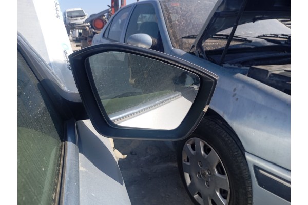 Recambio de retrovisor derecho para skoda octavia combi (nx5) first edition referencia OEM IAM   