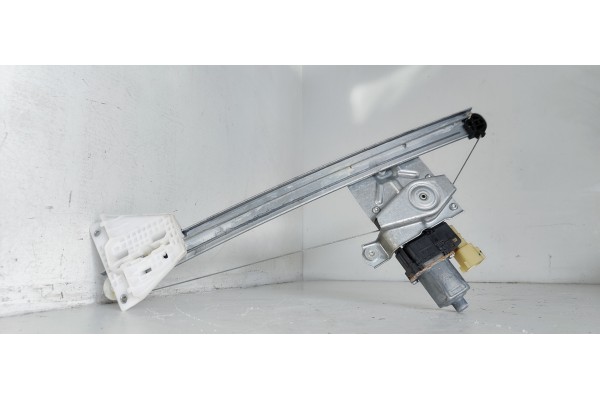 Recambio de elevalunas trasero izquierdo para ford kuga (cbs) titanium referencia OEM IAM 0130822734  