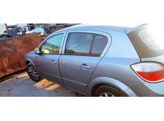Recambio de puerta trasera izquierda para opel astra h berlina 1.7 16v cdti referencia OEM IAM   