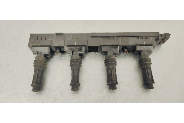 Recambio de bobina encendido para opel corsa c club referencia OEM IAM 0221503015  