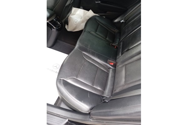 Recambio de asientos traseros para hyundai i40 style referencia OEM IAM   