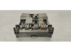 Recambio de caja reles / fusibles para peugeot 307 break / sw (s1) break xt referencia OEM IAM 9651197680  