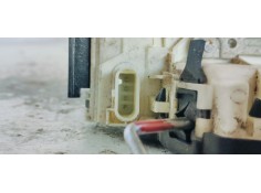 Recambio de cerradura puerta trasera izquierda para lancia thema 3.0jtd 240 fap referencia OEM IAM P04589915AD  