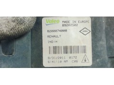 Recambio de faro antiniebla izquierdo para renault scenic iii 1.6dci 130 fap referencia OEM IAM 8200074008  