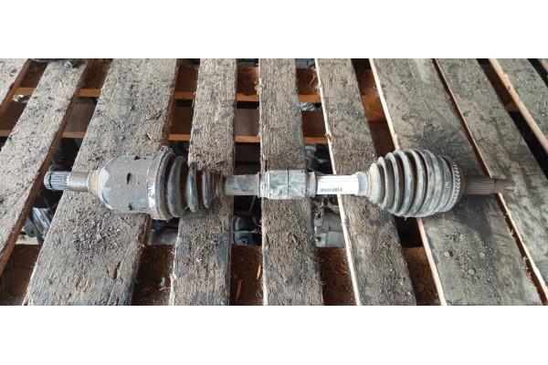 Recambio de transmision delantera izquierda para toyota corolla (e12) 1.4 turbodiesel cat referencia OEM IAM   