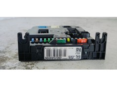 Recambio de caja reles / fusibles para citroen c3 1.4 hdi 70 fap referencia OEM IAM 9666952280  