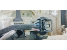 Recambio de cerradura puerta trasera derecha para lancia thema 3.0jtd 240 fap referencia OEM IAM P04589914AD  