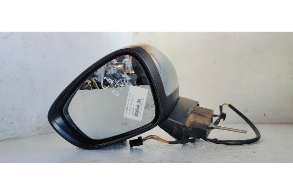 Recambio de retrovisor izquierdo para citroen c3 1.4 hdi 70 fap referencia OEM IAM E2027156  