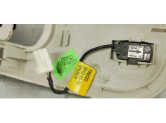Recambio de luz interior para citroen c3 picasso 1.6 hdi 92 fap referencia OEM IAM 9681688277  