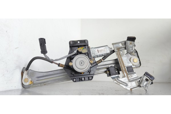 Recambio de elevalunas delantero izquierdo para chrysler pt cruiser (pt) 2.0 touring referencia OEM IAM 04724559AF  