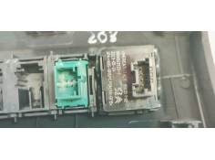 Recambio de moldura para peugeot 208 (p2) 1.2i turbo 100 fap referencia OEM IAM 9823464380  