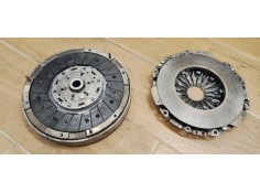 Recambio de kit embrague para opel insignia berlina excellence referencia OEM IAM 55576344  