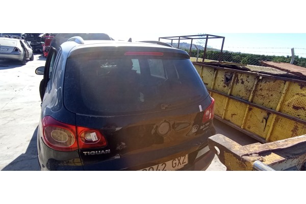 Recambio de porton trasero para volkswagen tiguan (5n1) advance referencia OEM IAM   