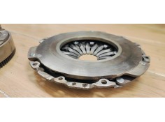 Recambio de kit embrague para opel insignia berlina excellence referencia OEM IAM 55576344  