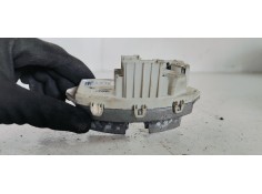 Recambio de resistencia calefaccion para bmw serie 1 berlina (e81/e87) 120d referencia OEM IAM 985464F  