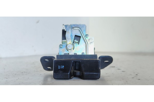 Recambio de cerradura maletero / porton para kia cee´d sporty wagon ex referencia OEM IAM   