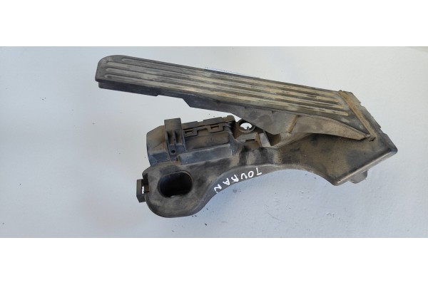Recambio de potenciometro pedal para volkswagen touran (1t1) 1.9 tdi referencia OEM IAM 1T1721503H  