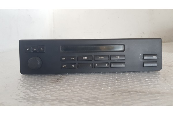 Recambio de sistema audio / radio cd para bmw serie 5 berlina (e39) 530d referencia OEM IAM 65828361087  