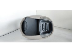 Recambio de luz interior para chrysler voyager (rg) 3.3 v6 cat referencia OEM IAM 04685699AC  