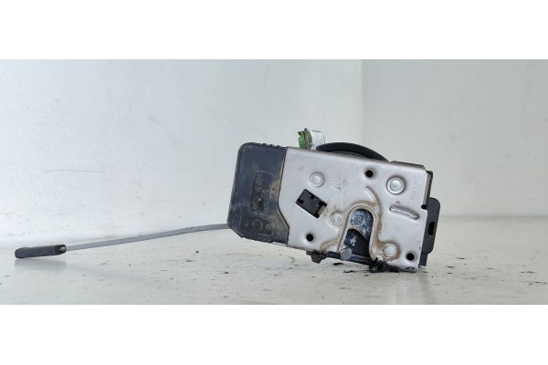 Recambio de cerradura puerta delantera derecha para opel meriva enjoy referencia OEM IAM 13154792  