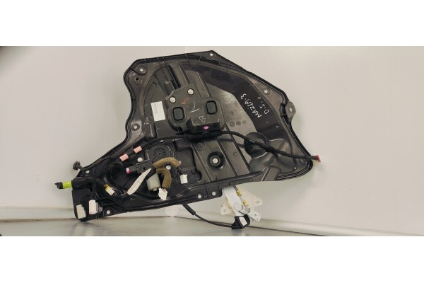 Recambio de elevalunas delantero izquierdo para mazda 3 lim. () 2.0 i 120 referencia OEM IAM BJS75997X  