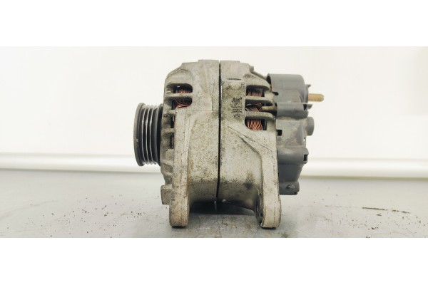 Recambio de alternador para hyundai accent (lc) referencia OEM IAM 3730022650  