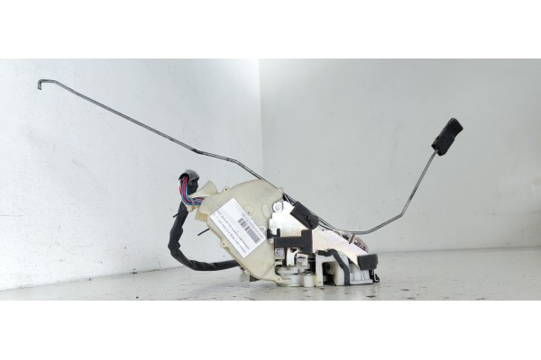 Recambio de cerradura puerta delantera derecha para honda cr-v (rd8) 2.0 vtec cat referencia OEM IAM   