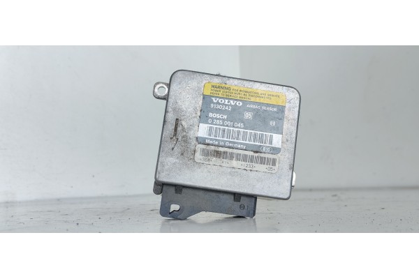 Recambio de centralita airbag para volvo serie 940 berlina/familiar 2.3 gle familiar referencia OEM IAM 0285001045  