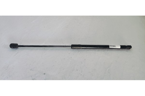 Recambio de amortiguadores maletero / porton para volkswagen polo (6r1) advance referencia OEM IAM 6R6827550A  