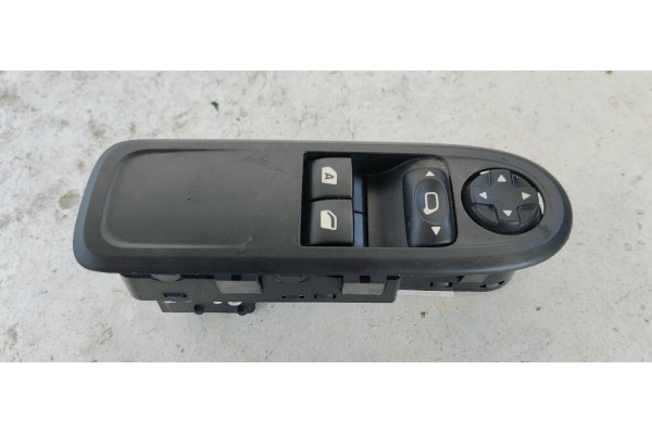 Recambio de mando elevalunas delantero izquierdo para citroen c3 1.4 hdi 70 fap referencia OEM IAM 96637530XT  