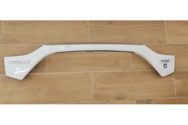 Recambio de molduras traseras para mazda 3 lim. () 2.0 i 120 referencia OEM IAM BJT650813  
