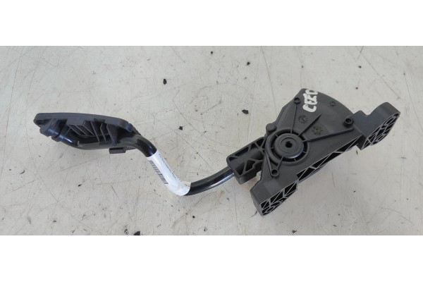 Recambio de potenciometro pedal para kia cee´d sporty wagon ex referencia OEM IAM   