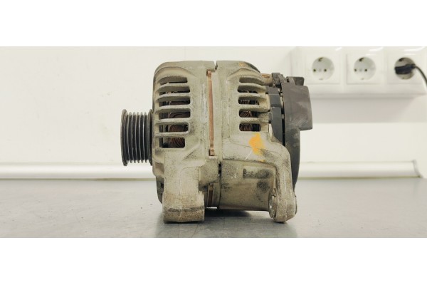 Recambio de alternador para opel zafira a elegance referencia OEM IAM 0124415005  