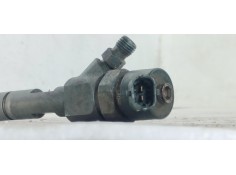 Recambio de inyector para renault scenic ii emotion referencia OEM IAM 0445110110B  