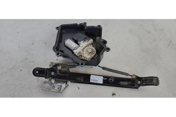 Recambio de elevalunas trasero izquierdo para seat leon (1p1) 2.0 tdi referencia OEM IAM 1K0959703G  