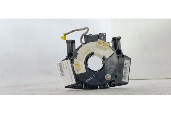 Recambio de anillo airbag para nissan note (e11e) 1.5dci 90 fap referencia OEM IAM 25560BH00C  