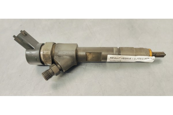 Recambio de inyector para renault megane ii classic berlina confort expression referencia OEM IAM 0445110110A  