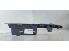 Recambio de mando elevalunas delantero derecho para hyundai getz (tb) 1.5 crdi cat referencia OEM IAM 935801C000  