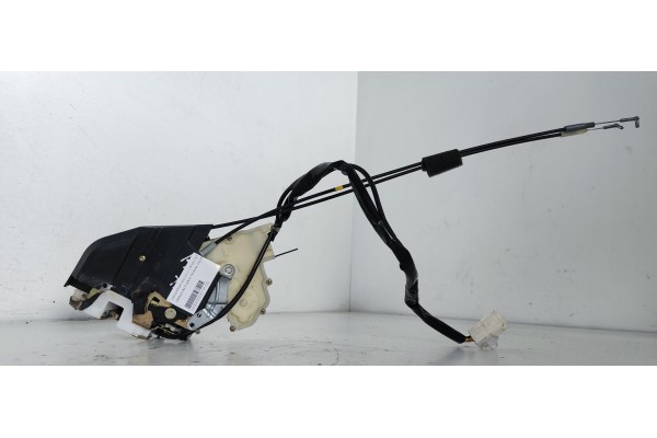 Recambio de cerradura puerta trasera izquierda para lexus rx300 (mcu15) luxury referencia OEM IAM   